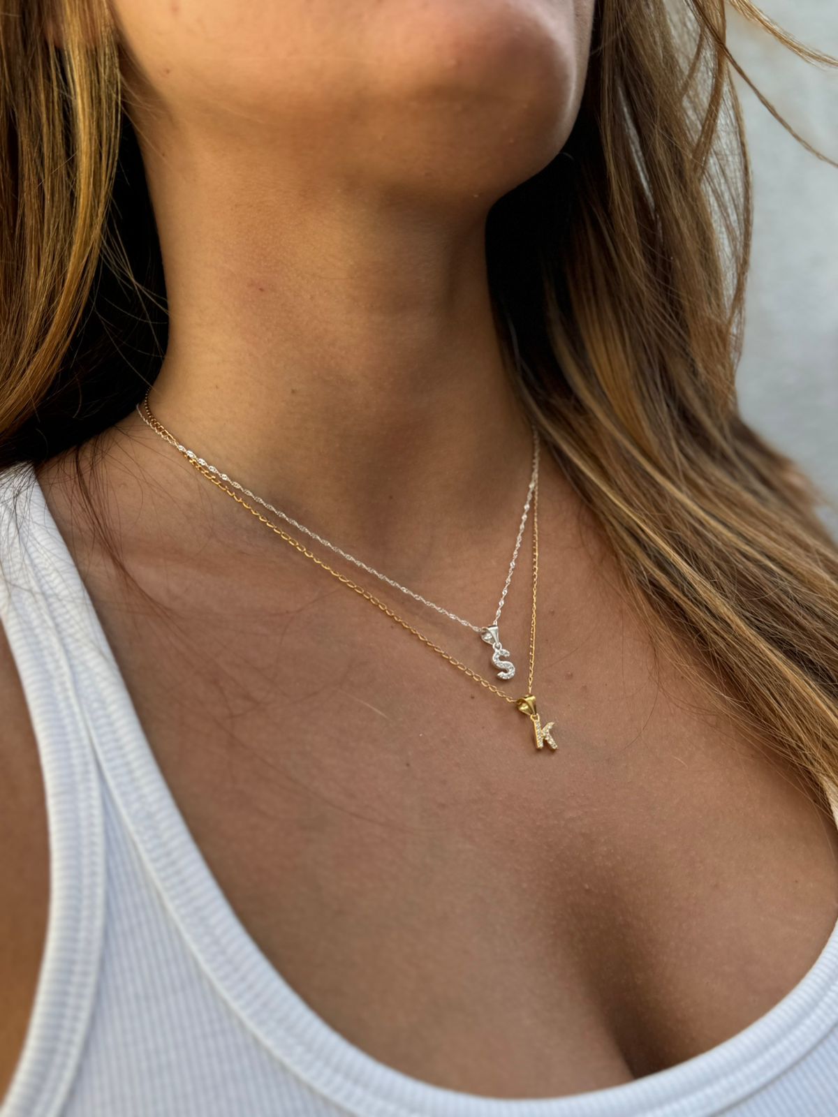 Cadenas con Iniciales Paveé