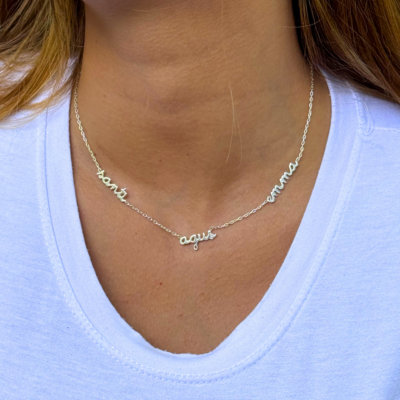 Cadena Handwrite Tres-Cuatro Nombres